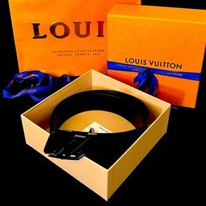 Louis Vuitton LV 40mm Reversible belt size 90/36